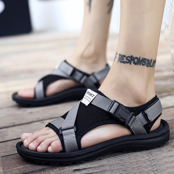 Vīriešu tekstila sandales ar plastmasas aizdarēm