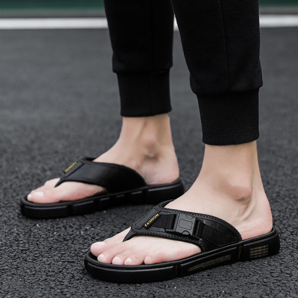 Ανδρικές υφασμάτινες παντόφλες με πλαστικό κούμπωμα και επιγραφή