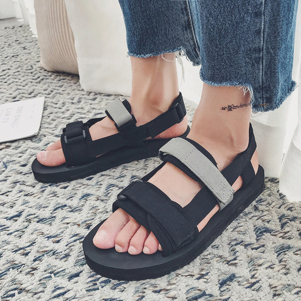 Ανδρικά υφασμάτινα σανδάλια με κούμπωμα velcro