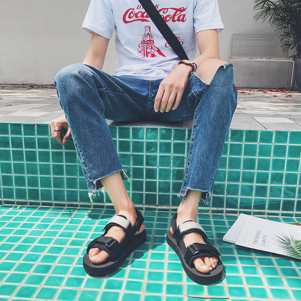 Ανδρικά υφασμάτινα σανδάλια με κούμπωμα velcro