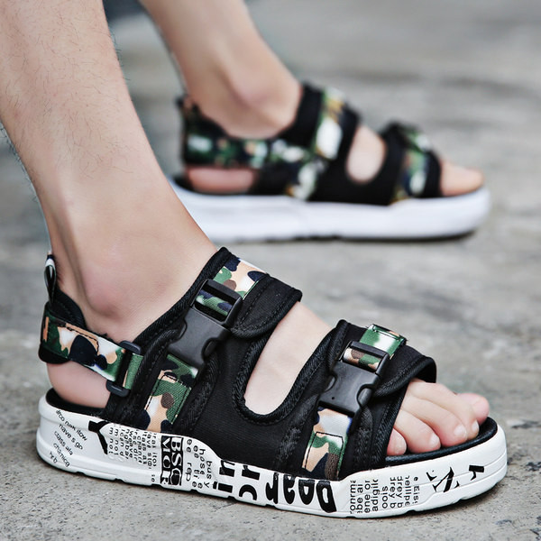 Ανδρικά σανδάλια casual με πλαστικά κουμπώματα