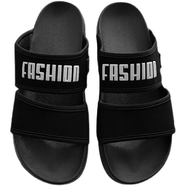 Meeste sandaalid kirja ja lameda tallaga