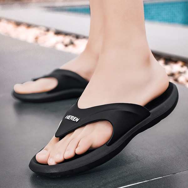 Nyári papucs férfiaknak - többféle modell