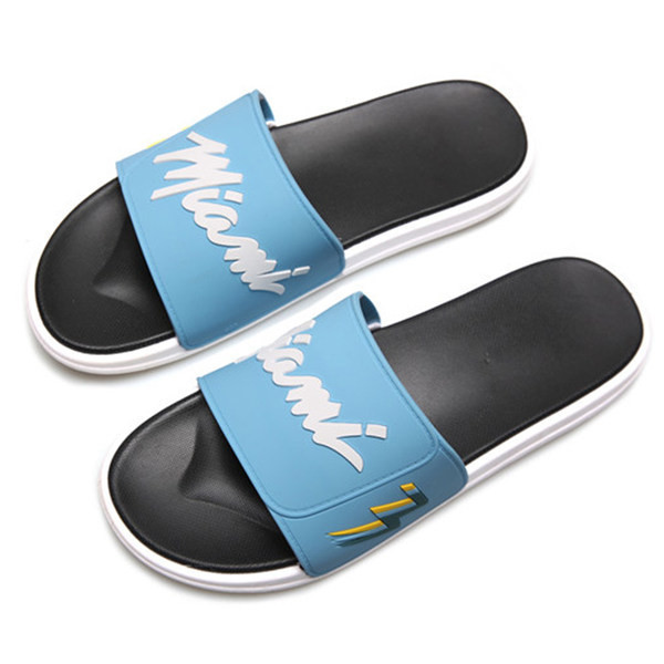 Randa sobivad kirjaga meeste sussid