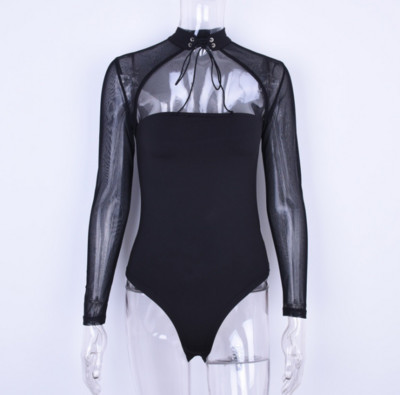 Sieviešu bodijs ar garām piedurknēm un saitēm