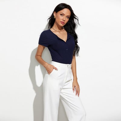 Sieviešu velveta bodijs ar īsām piedurknēm un pogām