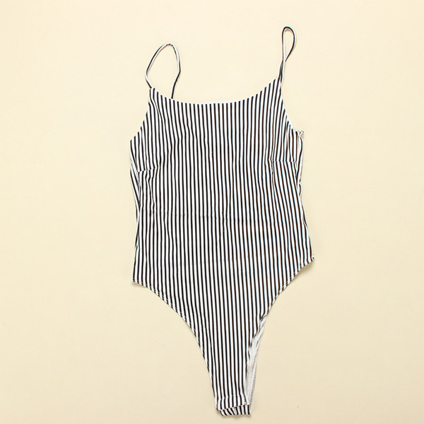 Sieviešu svītrains bodijs ar plānām lencītēm