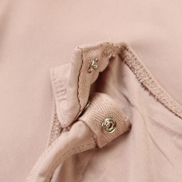 Ikdienas sieviešu bodijs ar plānām lencītēm vairākās krāsās