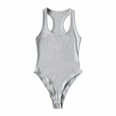 Női sporttest ovális nyakkivágással