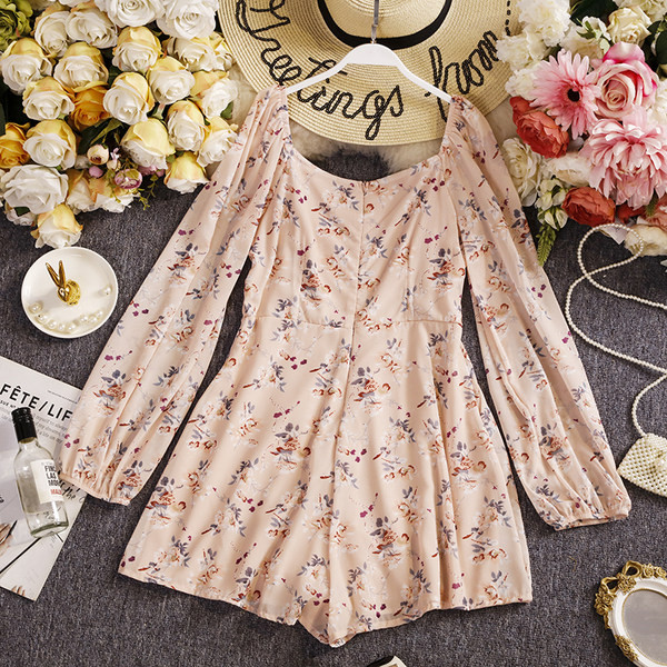 Sieviešu moderns kombinezons ar garām piedurknēm