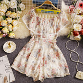 Sieviešu moderns kombinezons ar ziedu motīviem