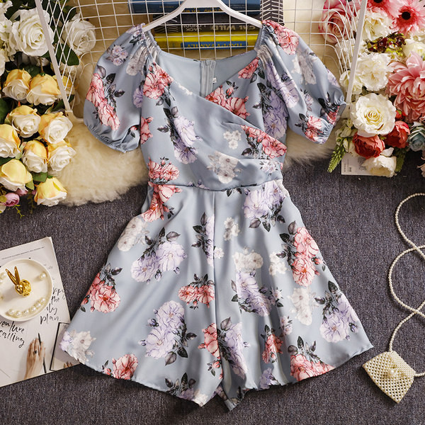 Naiste moodne lillemotiividega kombinesoon