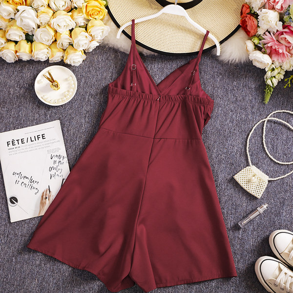 Stílusos női overall vékony pánttal