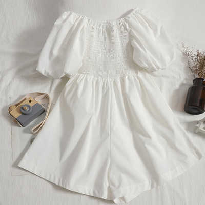 Moodne naiste laiade varrukatega kombinesoon