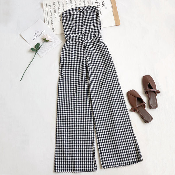 Rūtains kombinezons ar pogām trīs krāsās