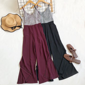 Naiste pikad peenikeste rihmade ja pitsiga kombinesoonid