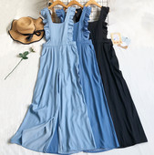 Naiste pikad lokkidega kombinesoonid