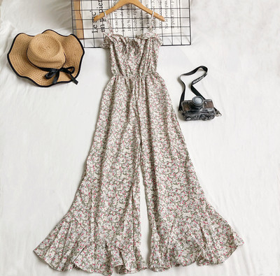 Laiad peenikeste rihmadega kombinesoonid