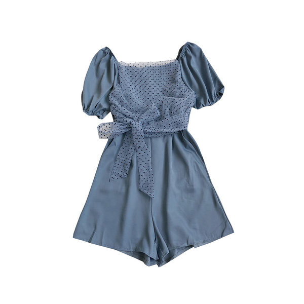 Uus mudel lühikeste varrukate ja kandilise kaelusega naiste kombinesoonid