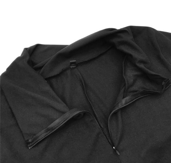 Pieguļošs kombinezons ar rāvējslēdzēju un īsām piedurknēm