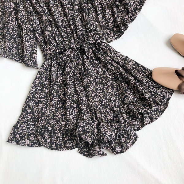 Modern női overall, rövid ujjal