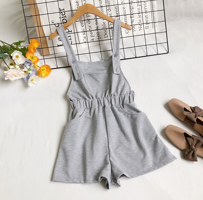 Sieviešu ikdienas kombinezons ar elastīgu jostasvietu