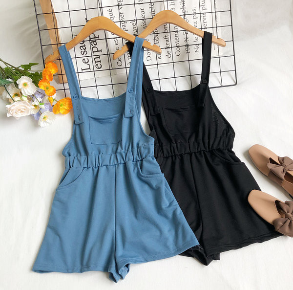 Sieviešu ikdienas kombinezons ar elastīgu jostasvietu