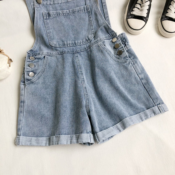 Denimist vabaaja kombinesoon tasku ja nööpidega