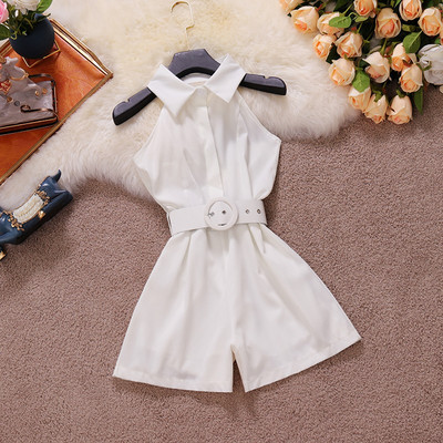 Női overall klasszikus galléros gombokkal és övvel