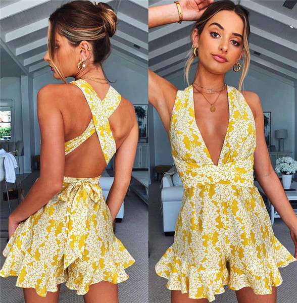 Suvine lilleline lokkidega kombinesoon