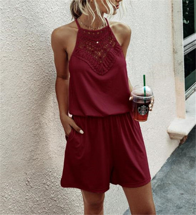 Vasaras īss kombinezons ar izšuvumu un elastīgu jostasvietu