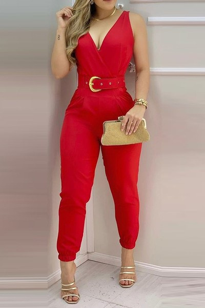 Naiste stiilne V-kaeluse ja vööga kombinesoon