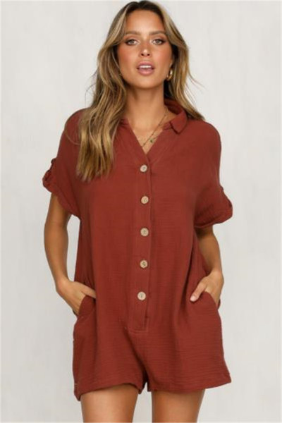 Rövid, lezser jumpsuit gombokkal - széles modell