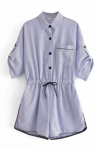 Īss svītrains kombinezons ar regulējamām piedurknēm