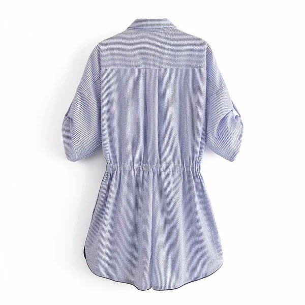 Īss svītrains kombinezons ar regulējamām piedurknēm