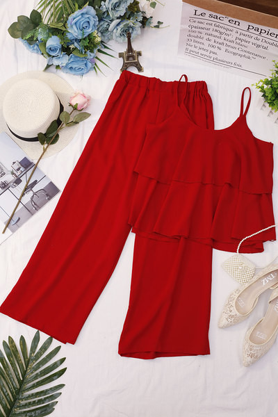 Ikdienas krekliņu un bikšu komplekts