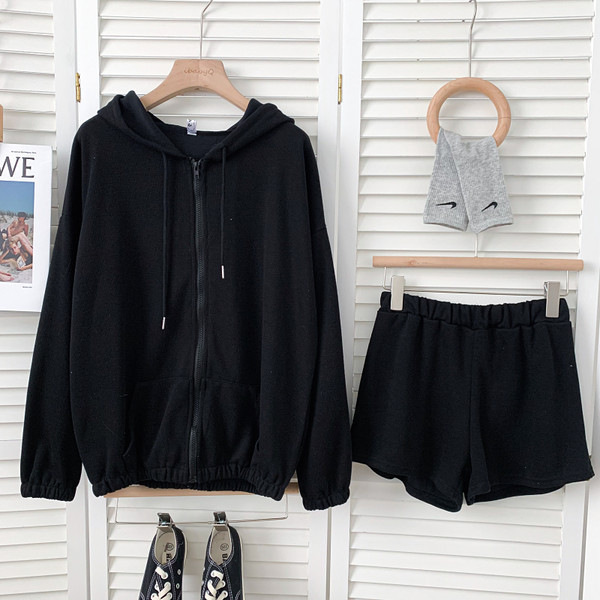 Jauna modeļa sieviešu komplekts no divām daļām - vairākās krāsās