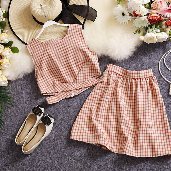 Új modell női felső és szoknya szett