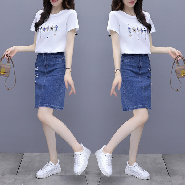 Ikdienas sieviešu komplekts no T-krekla un džinsa svārkiem ar šķēlumu