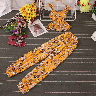 Uue mudeli naiste komplekt - lillemotiividega