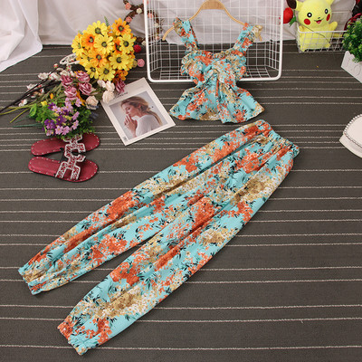 Uue mudeli naiste komplekt - lillemotiividega