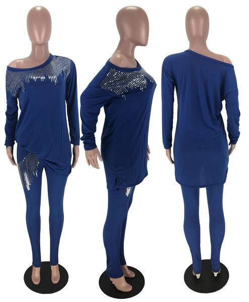 Naiste kaheosaline pikkade varrukatega pluus, litrid ja taskutega püksid