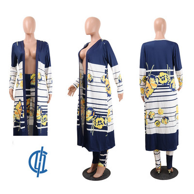 Női szett hosszú kabátból és magas derekú nadrágból