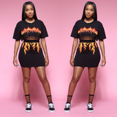 Női szett rövid hálós póló és rátéttel ellátott szoknya