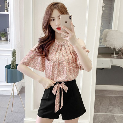 Casual komplekt - paljaste õlgadega särk ja lühikesed püksid