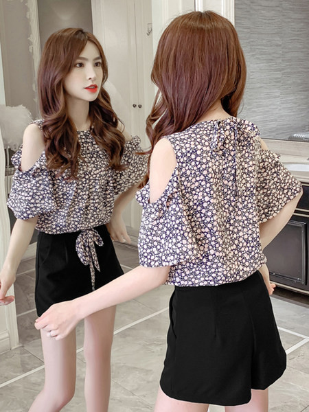 Casual komplekt - paljaste õlgadega särk ja lühikesed püksid