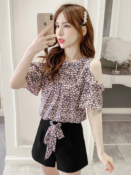 Casual komplekt - paljaste õlgadega särk ja lühikesed püksid