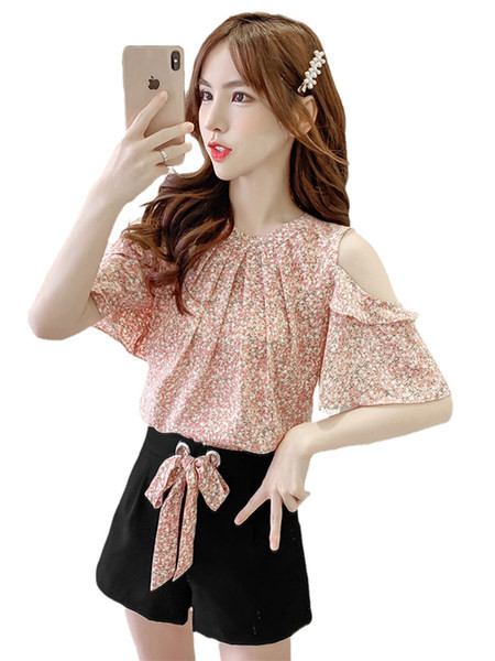 Casual komplekt - paljaste õlgadega särk ja lühikesed püksid