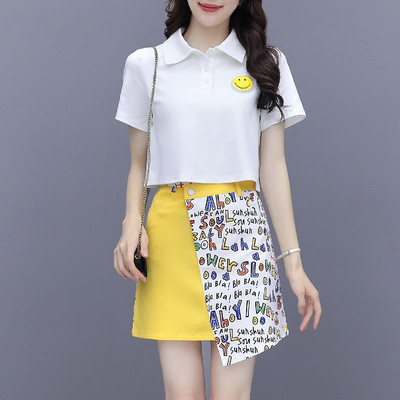 Naiste vabaaja komplekt krae ja lühikese seelikuga pluusist