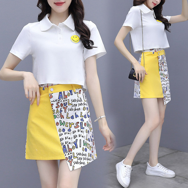 Naiste vabaaja komplekt krae ja lühikese seelikuga pluusist